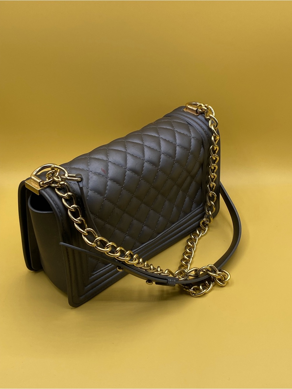 Quilted Rubber Chain Shoulder Bag in Dark Gray with Gold Hardware - Picture 4 of 4